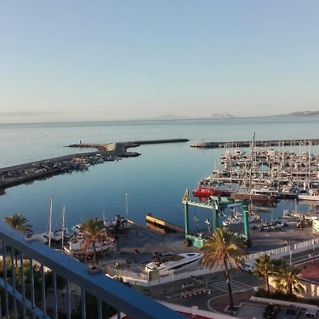 شقة Vista Al Faro إِستيبونا المظهر الخارجي الصورة